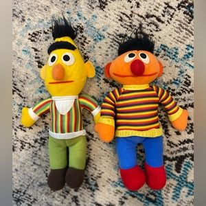 Bert & Ernie
